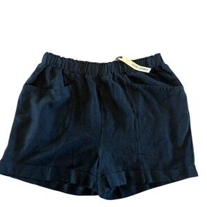 Women’s Coco + Carmen Black Linen Blend Mackrey Shorts NWT Size L/XL